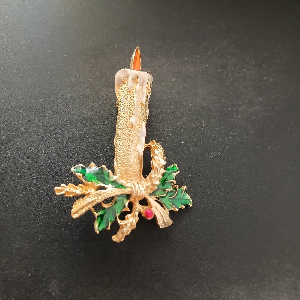 Vintage Christmas Candle Brooch Gold Tone Enamel Rhinestone Holiday Pin